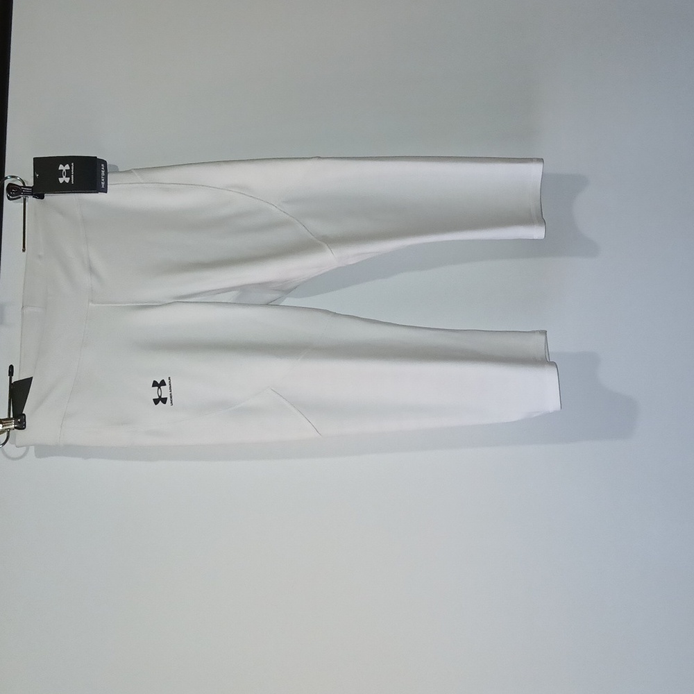Under Armour Women Heatgear Compression white Size Large Mid Size Capri NWT